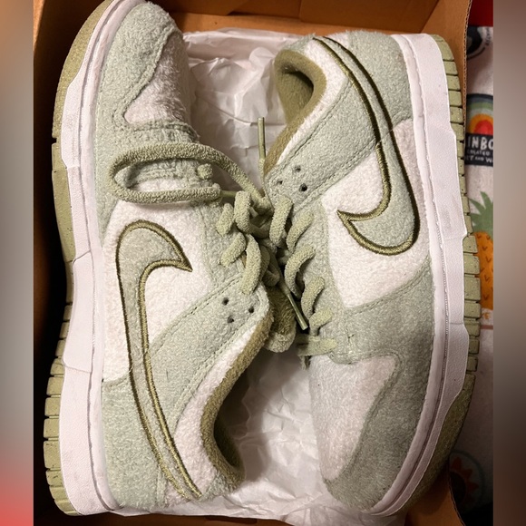 Nike Dunk Low SE ‘fleece - honeydew’ - Picture 7 of 7